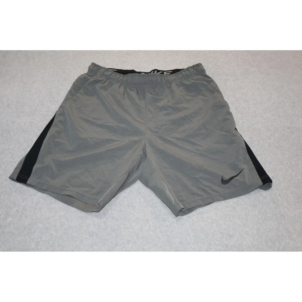 Nike Shorts Mens Medium Gray Dri-Fit Standard Fit Athletic Gym 8